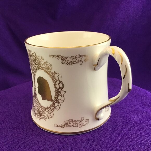 Royal Baby Cup Princess Beatrice Duke and Duchess of York 1988 Coalport England - Picture 2 of 10